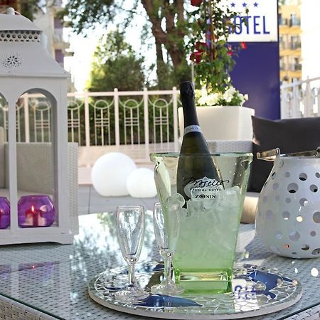 Hotel Bel Air Riccione Kültér fotó