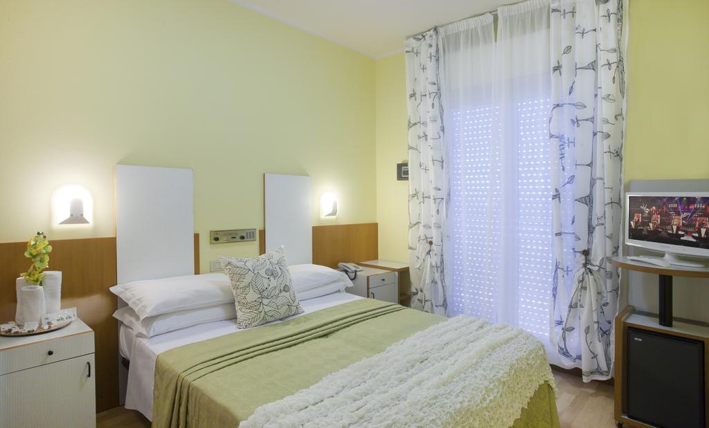 Hotel Bel Air Riccione Szoba fotó