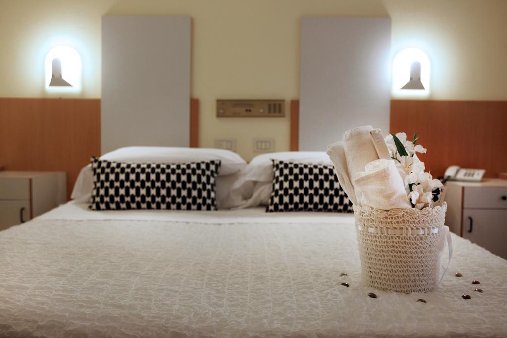 Hotel Bel Air Riccione Szoba fotó