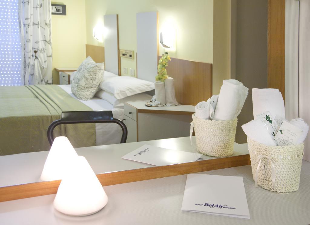 Hotel Bel Air Riccione Kültér fotó