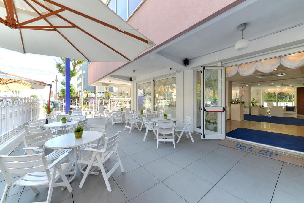 Hotel Bel Air Riccione Kültér fotó
